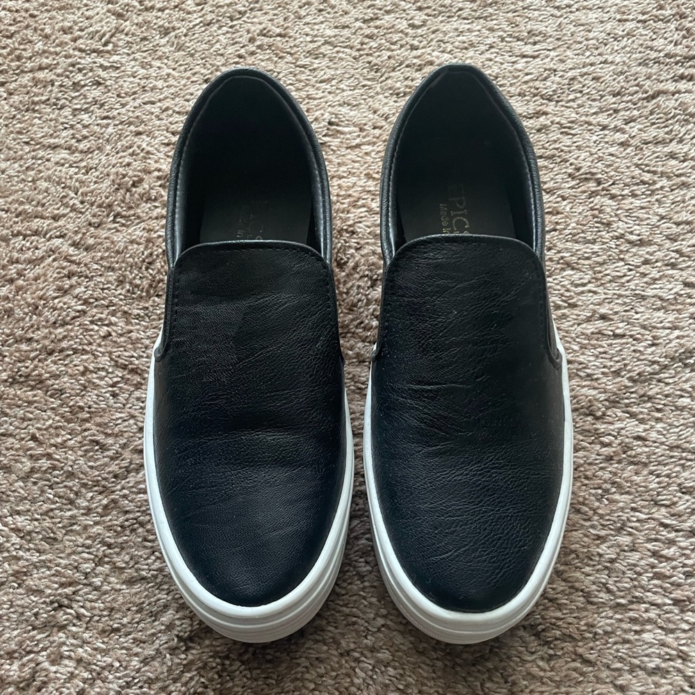 Platform faux leather sneakers
